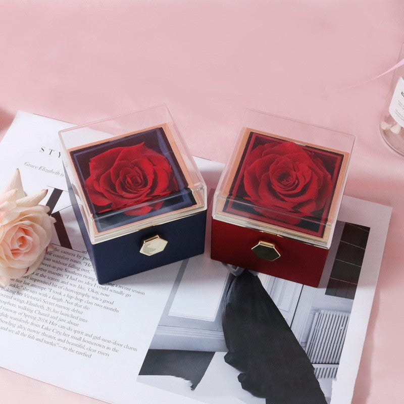 Rosa Spin - Eternally Preserved Rotating Rose Box - W Engraved Heart Necklace